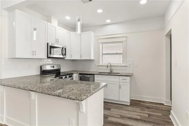 $4,500 | 903 Lowerline Street, New Orleans, LA 70118