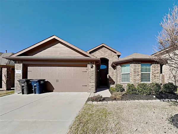 $2,460 | 7948 Mosspark Lane, Fort Worth, TX 76123