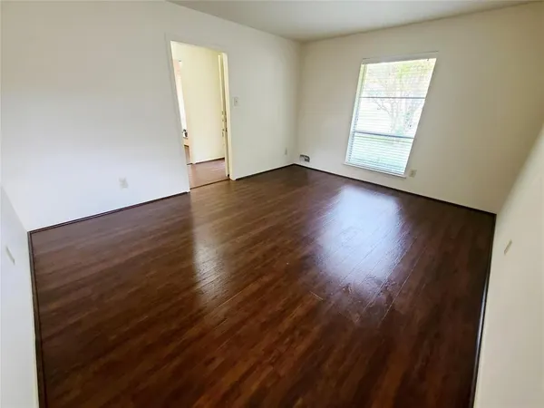 $2,195 | 7436 Brentcove Circle, Dallas, TX 75214