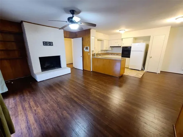 $2,195 | 7436 Brentcove Circle, Dallas, TX 75214
