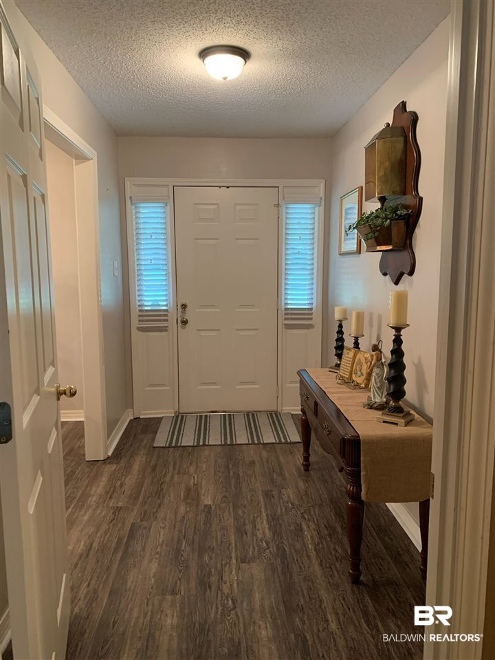 1450 Joyce Road Mobile, AL 36618 - Photo 7 of 35