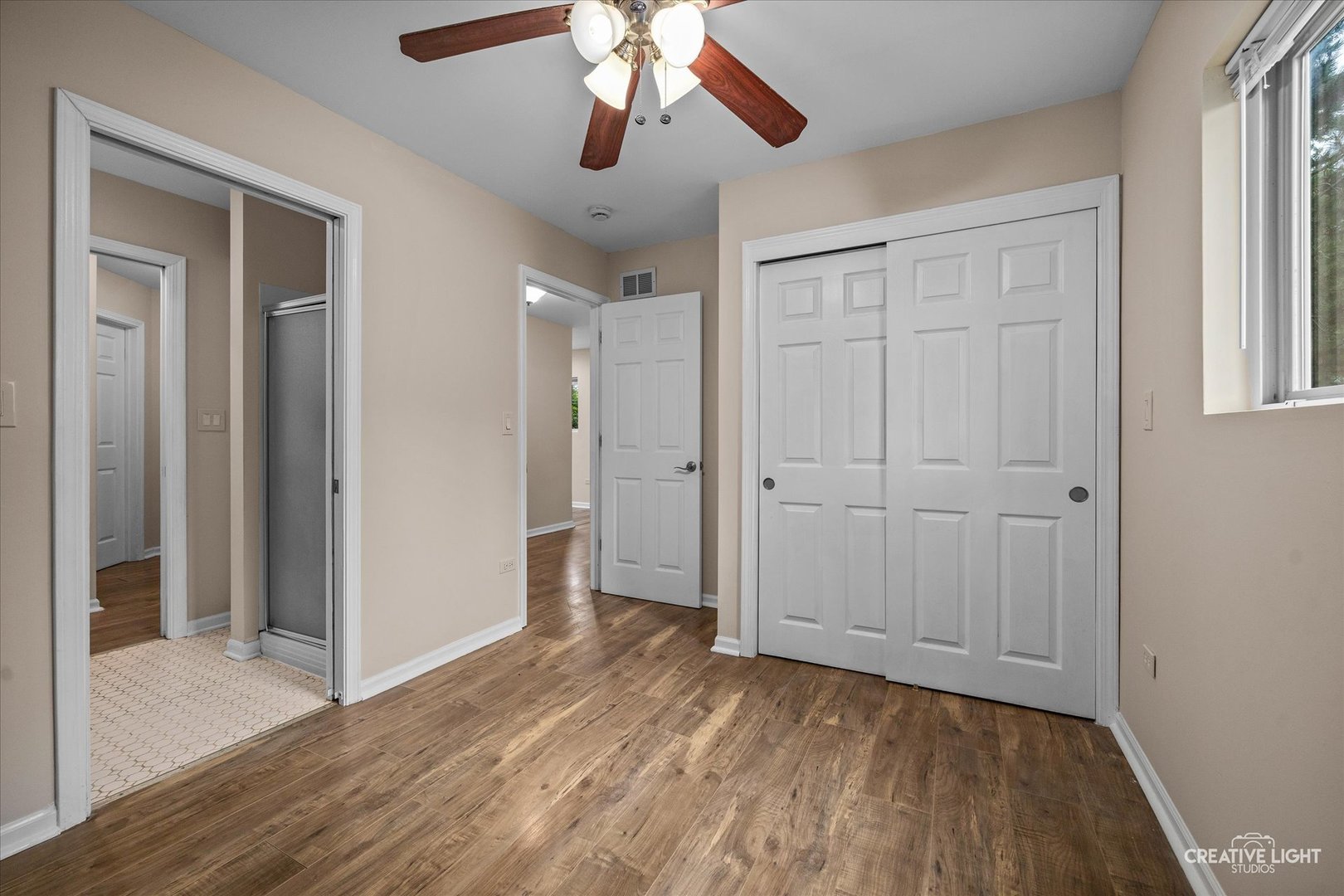 9 Sparrow Road Carpentersville, IL 60110 - Photo 13 of 17