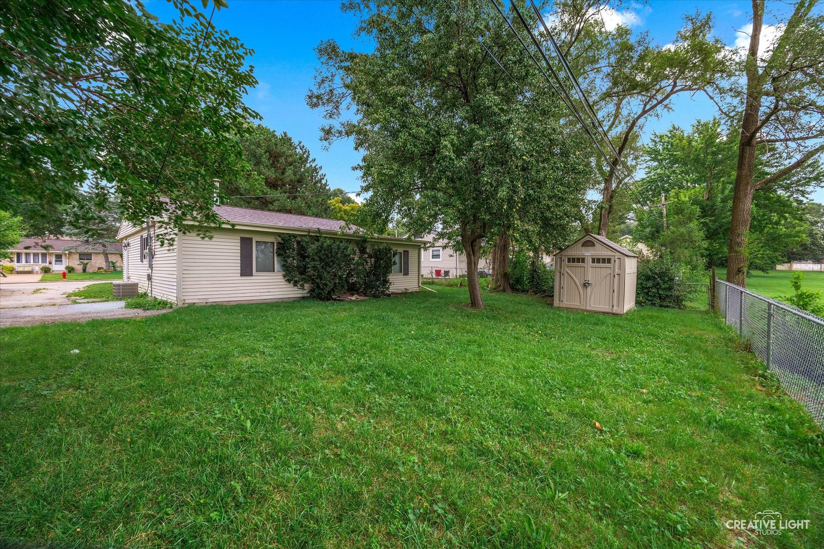 9 Sparrow Road Carpentersville, IL 60110 - Photo 16 of 17