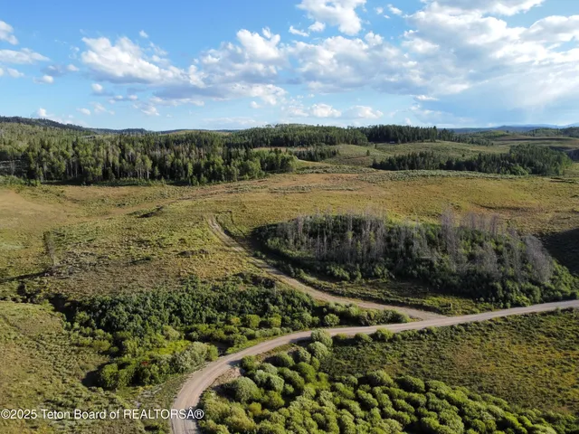 $215,000 | 127 Mountain View Drive, Bondurant, WY 82922