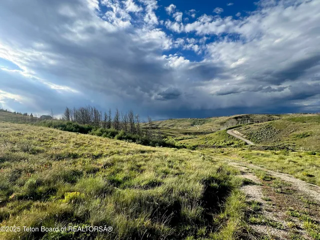 $215,000 | 127 Mountain View Drive, Bondurant, WY 82922