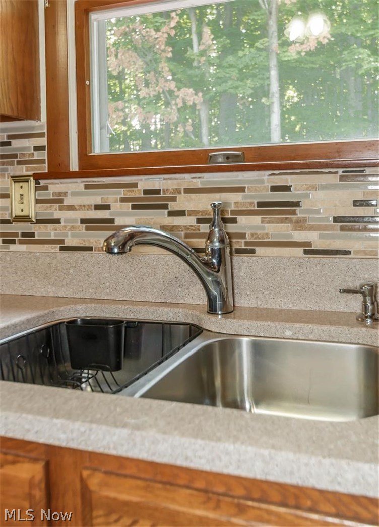 10599 Chardon Road Chardon, OH 44024 - Photo 18 of 35 Gallery Image 18