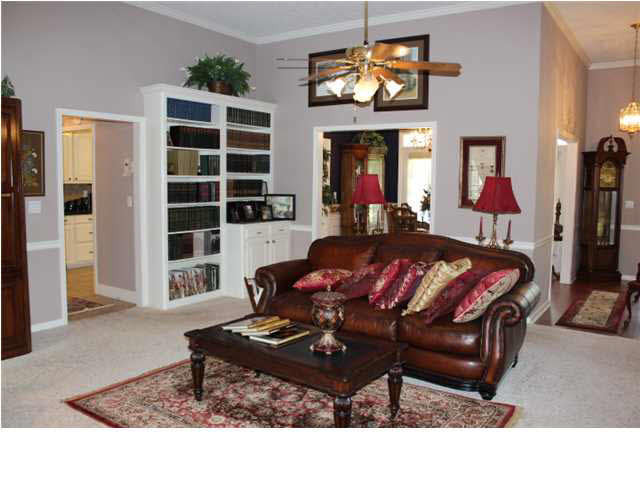 121 Falcon Ridge Drive Raymond, MS 39154 - Photo 13 of 47 Great Room