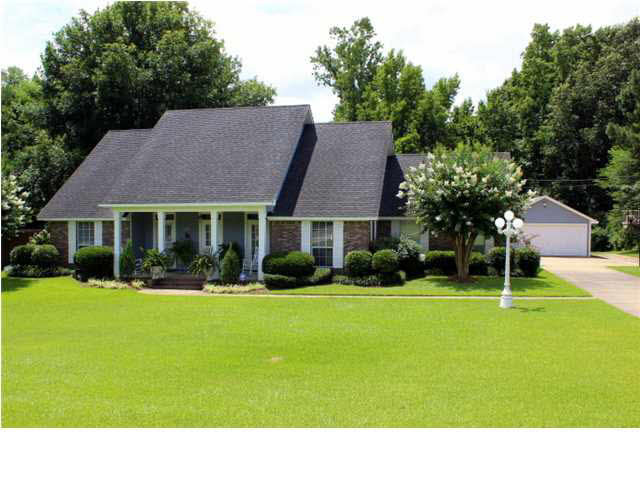 121 Falcon Ridge Drive Raymond, MS 39154 - Photo 3 of 47 Front Side View