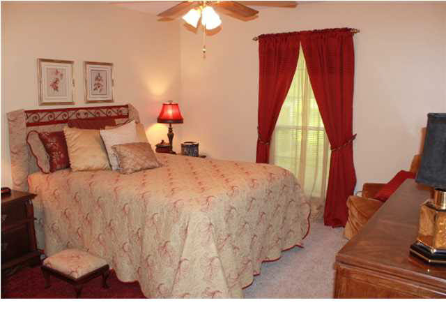 121 Falcon Ridge Drive Raymond, MS 39154 - Photo 33 of 47 2nd Bedroom