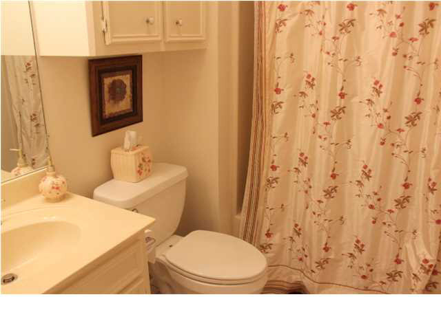 121 Falcon Ridge Drive Raymond, MS 39154 - Photo 34 of 47 2nd Bath