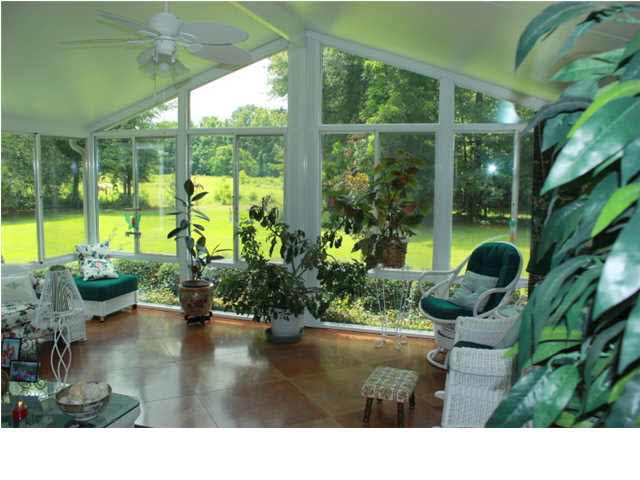 121 Falcon Ridge Drive Raymond, MS 39154 - Photo 35 of 47 Sunroom