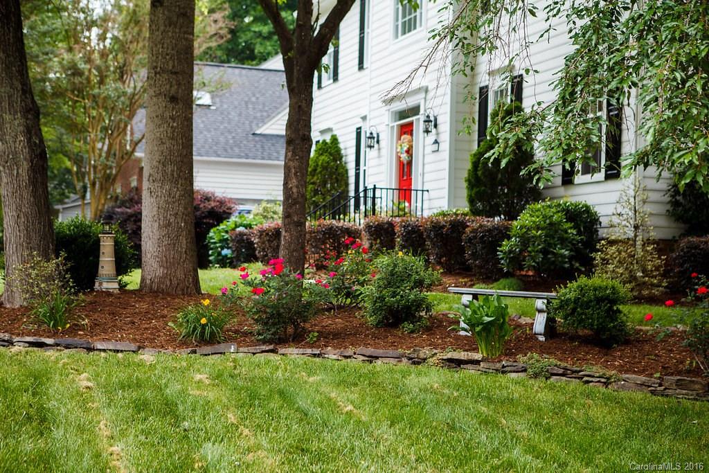 12521 Hawks Ridge Road Huntersville, NC 28078 - Photo 2 of 24 a view of a potted plants in front of a house