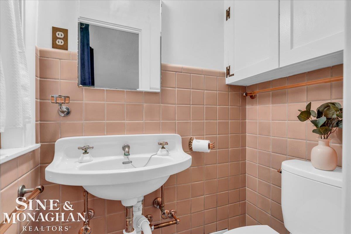 4951 North Lakeshore Road Lexington, MI 48450 - Photo 41 of 98 50189205-842f59ab-3317-44ec-ac87-76b2b53dcf8d.JPG