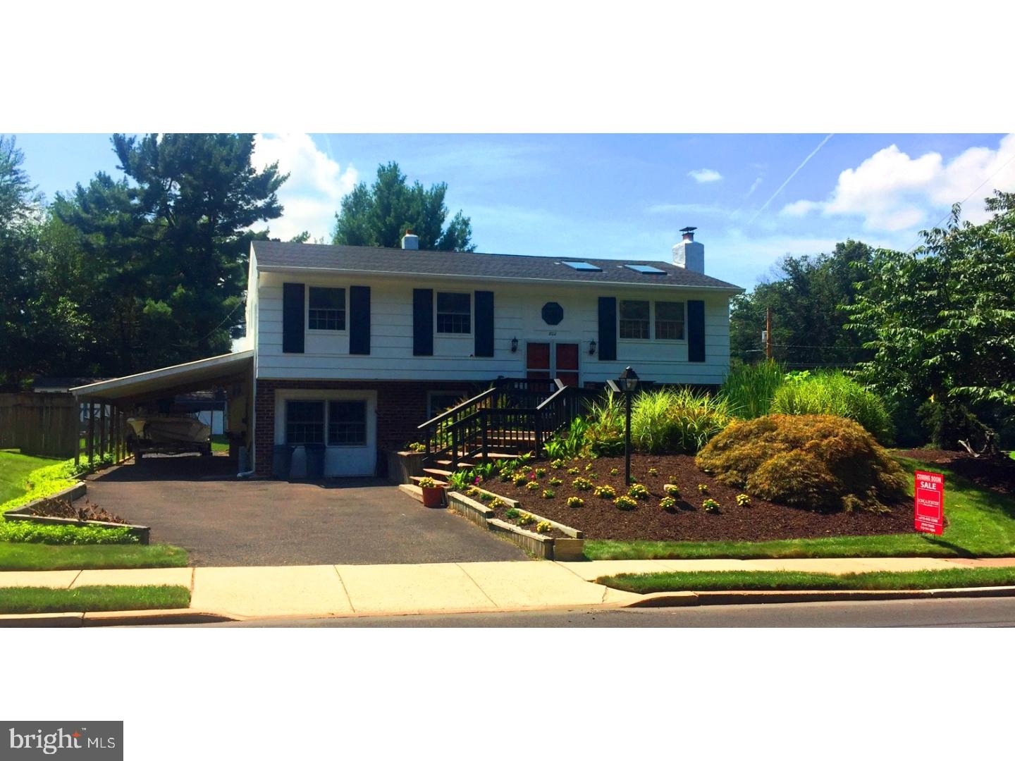 802 Knapp Road Lansdale, PA 19446 - Photo 1 of 18 Front Yard