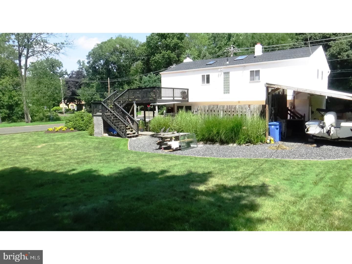 802 Knapp Road Lansdale, PA 19446 - Photo 4 of 18 Back Yard