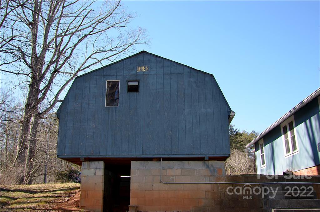 2999 Harmony Grove Road Nebo, NC 28761 - Photo 5 of 21 Gallery Image 5