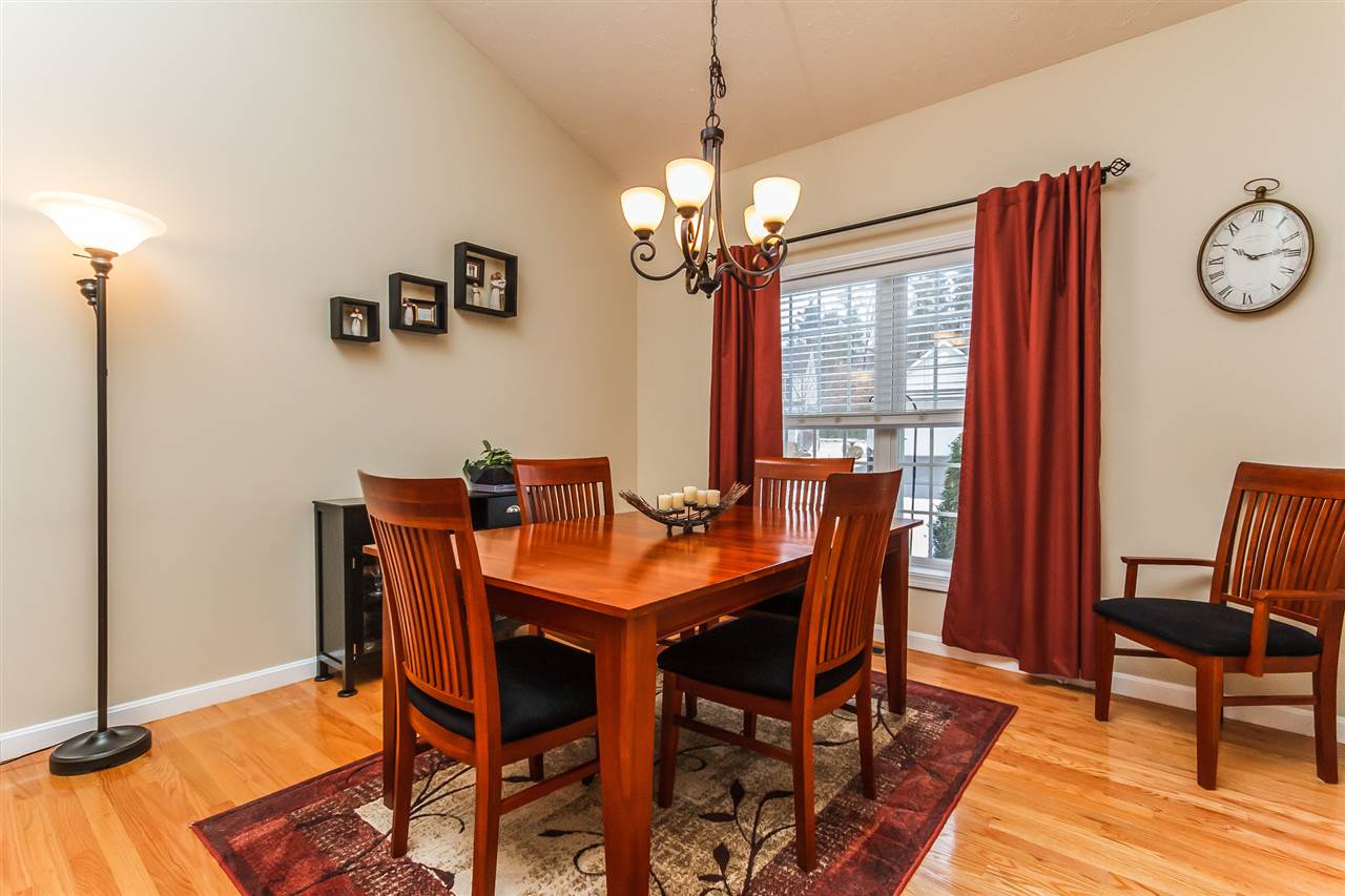 7 Old Stage Road Litchfield, NH 03052 - Photo 8 of 39