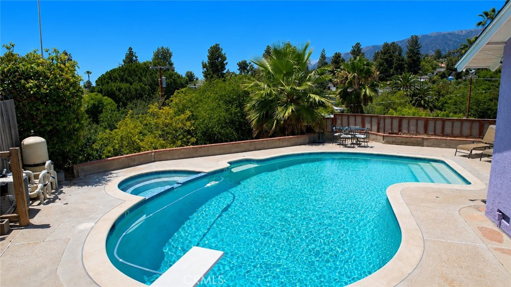 7129 Samoa Place Tujunga, CA 91042 - Photo 14 of 29