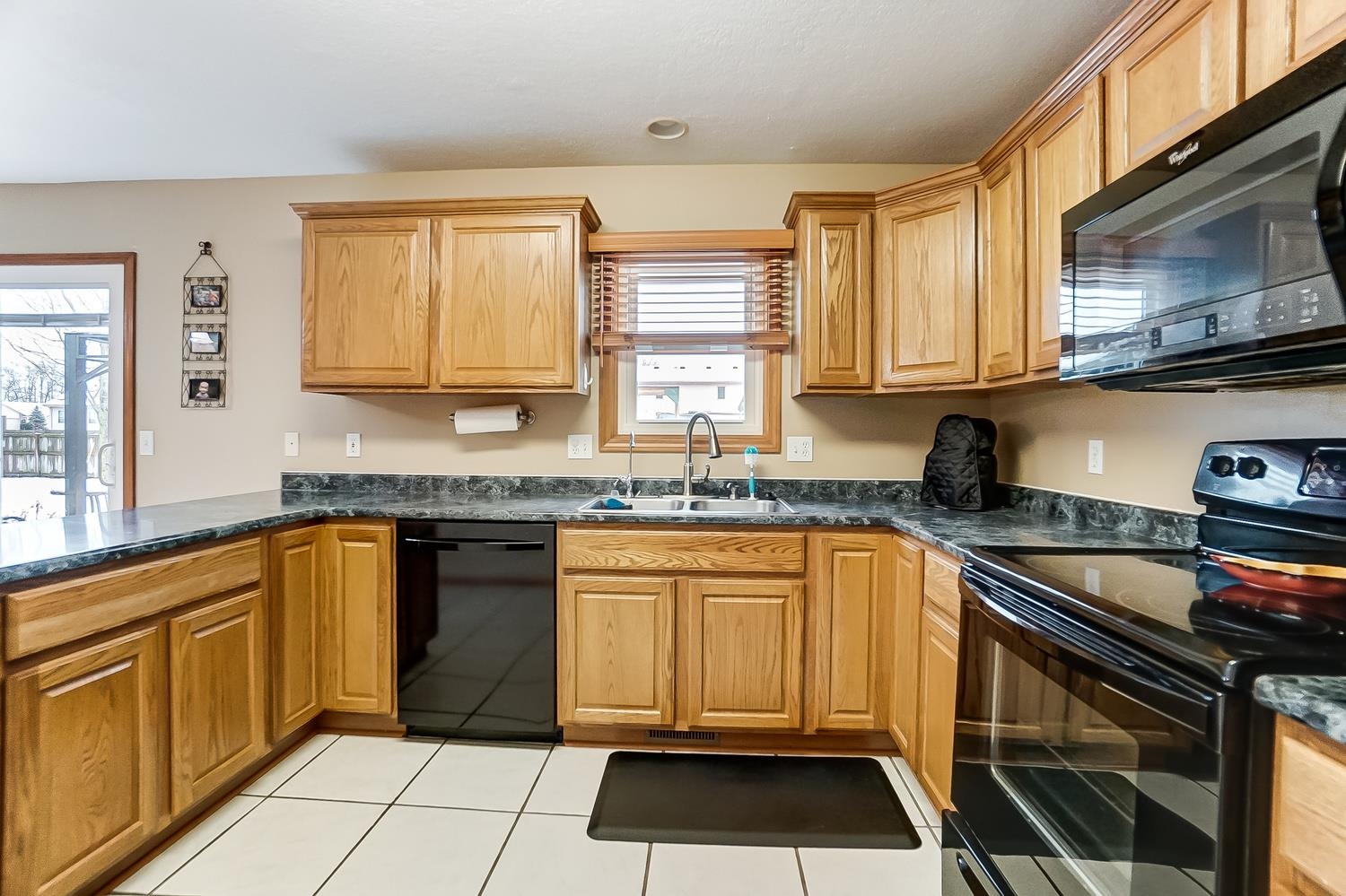 1301 Rambler Road Huntertown, IN 46748 - Photo 11 of 33 Gallery Image 11