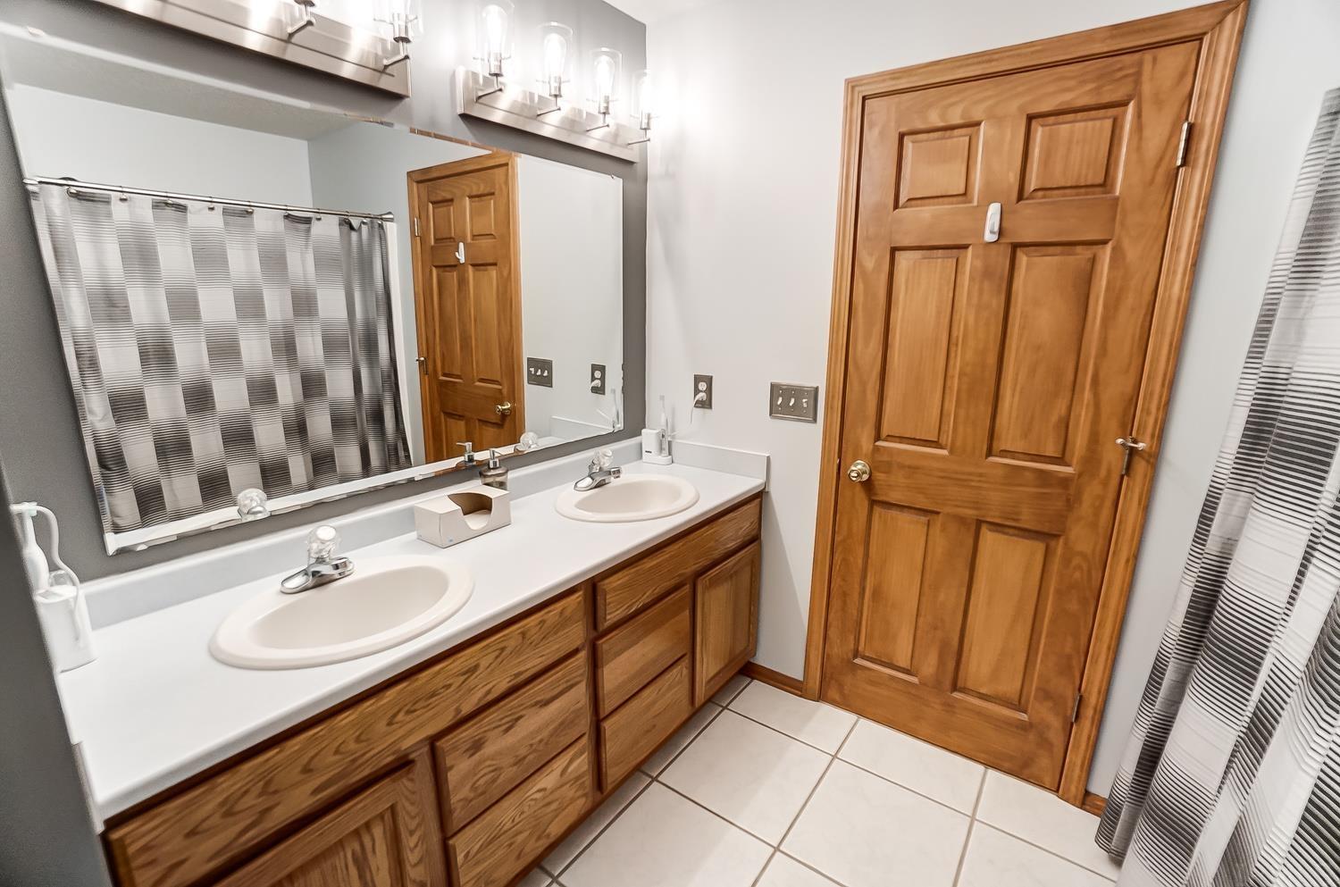 1301 Rambler Road Huntertown, IN 46748 - Photo 21 of 33 Gallery Image 21