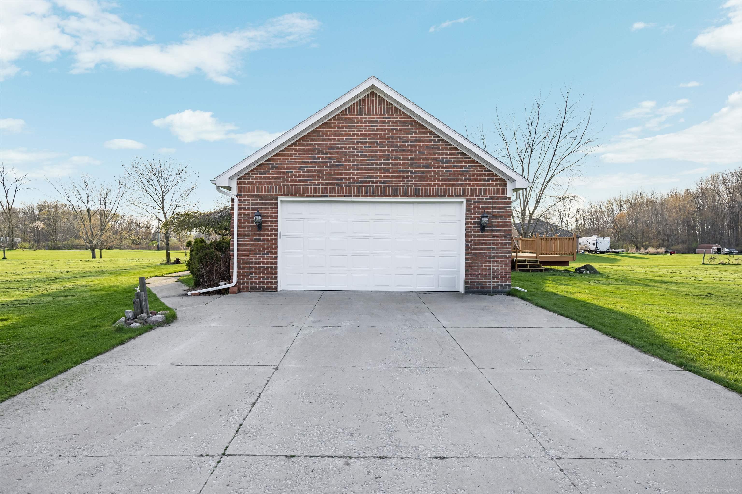 13148 Hunt Road Memphis, MI 48041 - Photo 63 of 71
