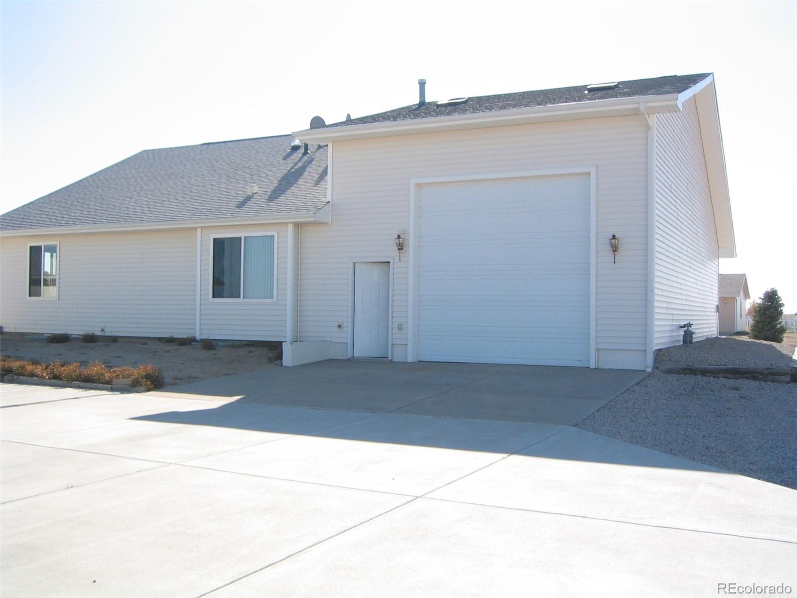 1155 View Ridge Road Bennett, CO 80102 - Photo 28 of 28 Gallery Image 28