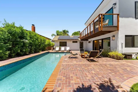 $3,890,000 | 2451 Malibu Way, Del Mar, CA 92014