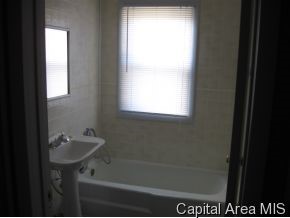 1115 East Converse Street Springfield, IL 62702 - Photo 9 of 12
