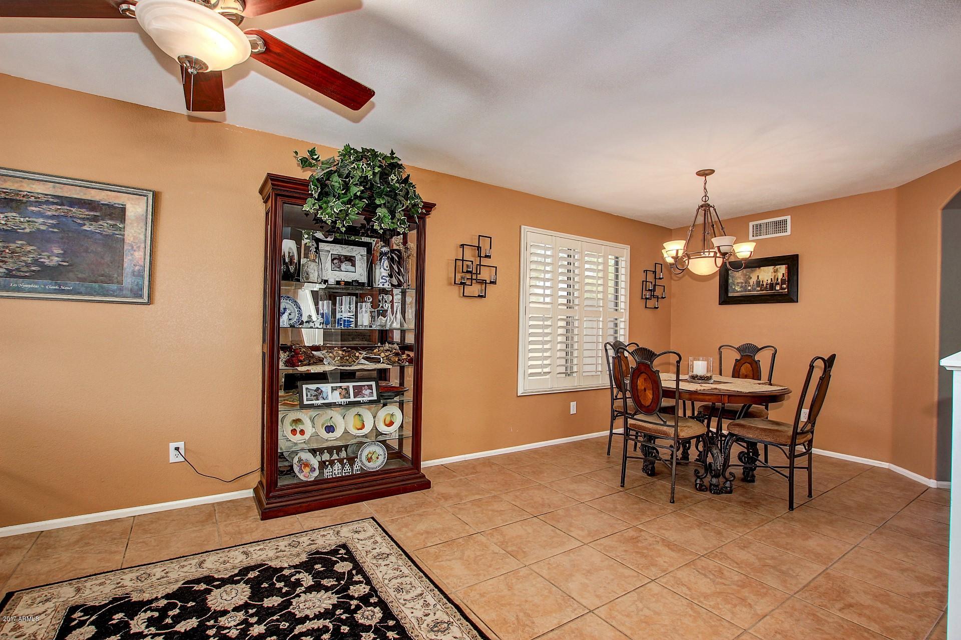 2502 West Red Fox Road Phoenix, AZ 85085 - Photo 4 of 37 Red Fox (4)