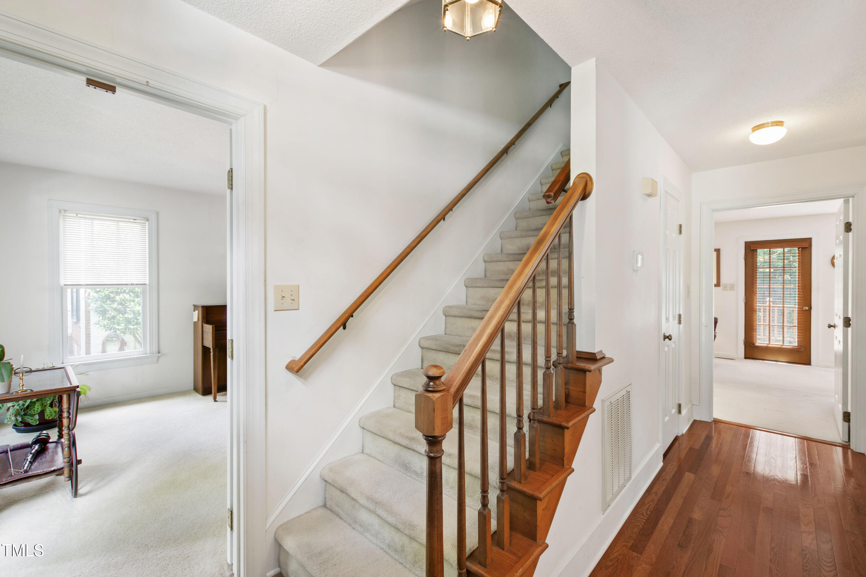 6716 Rainwater Road Raleigh, NC 27615 - Photo 6 of 46 6 Rainwater (2)