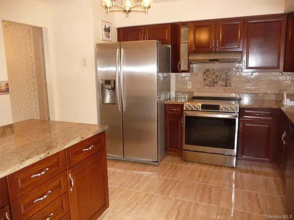 $3,400 | 1 Weather Vane Way, Middletown, NY 10940