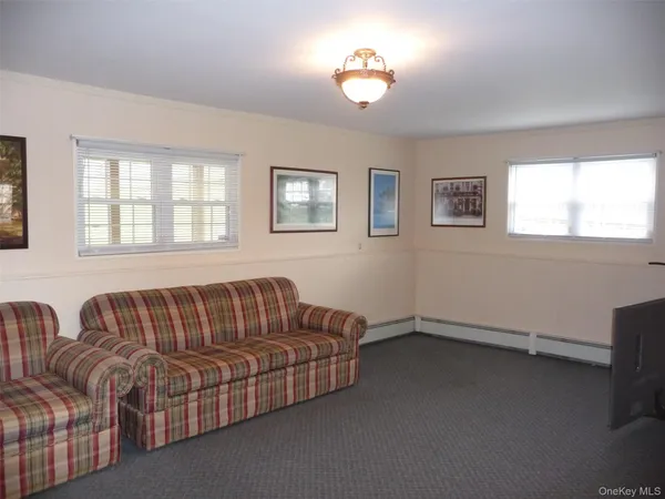 $3,400 | 1 Weather Vane Way, Middletown, NY 10940