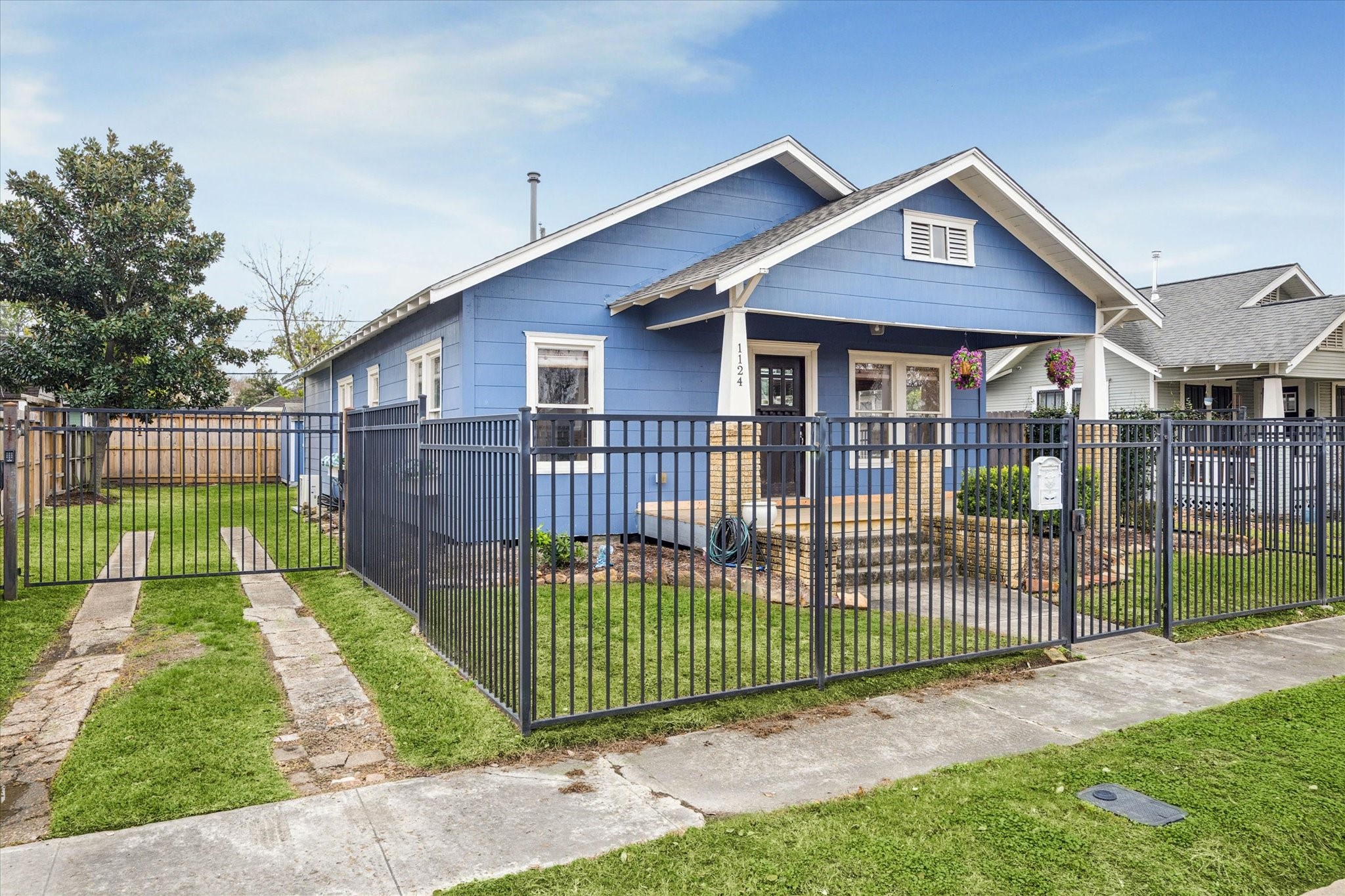 1124 Dunbar Street Houston, TX 77009 - Photo 2 of 21 Built in 1928, this home has been thoughtfully renovated and cared for