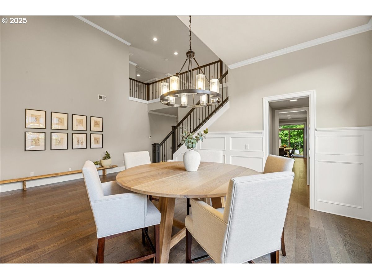 9740 Southeast Jeanne Road Happy Valley, OR 97086 - Photo 2 of 48 Dining Room