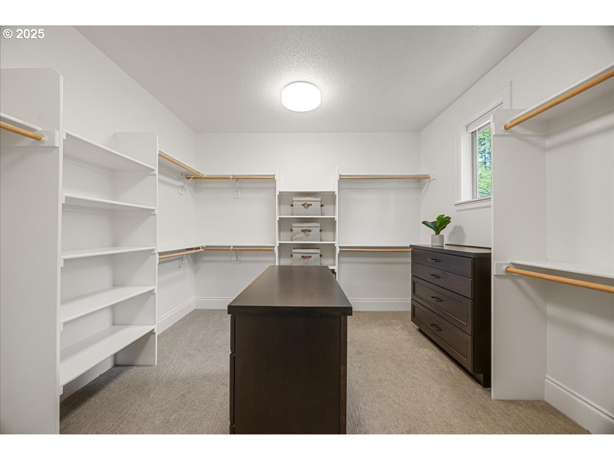 9740 Southeast Jeanne Road Happy Valley, OR 97086 - Photo 21 of 48 Primary Bedroom
