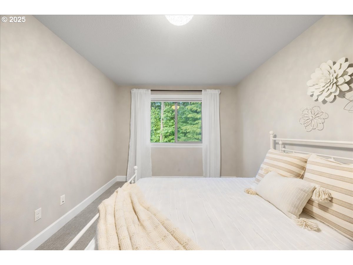 9740 Southeast Jeanne Road Happy Valley, OR 97086 - Photo 23 of 48 Bedroom
