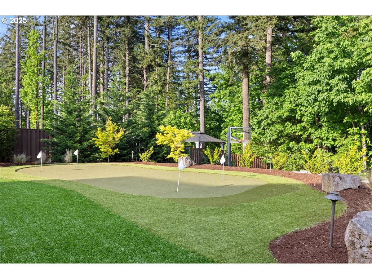 9740 Southeast Jeanne Road Happy Valley, OR 97086 - Photo 31 of 48 Backyard