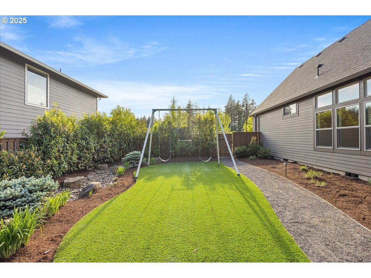 9740 Southeast Jeanne Road Happy Valley, OR 97086 - Photo 37 of 48 Backyard