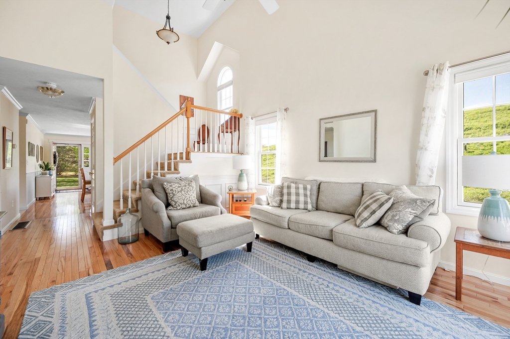 24 Fox Run Road, Unit 24 Blackstone, MA 01504 - Photo 14 of 32