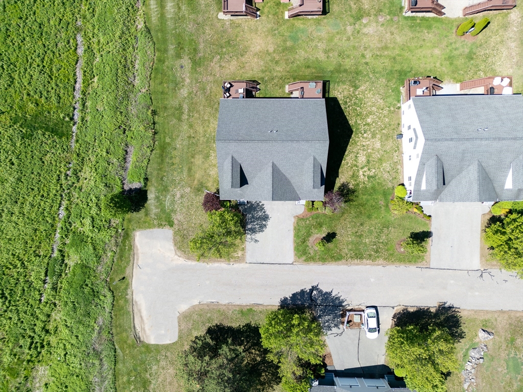 24 Fox Run Road, Unit 24 Blackstone, MA 01504 - Photo 3 of 32