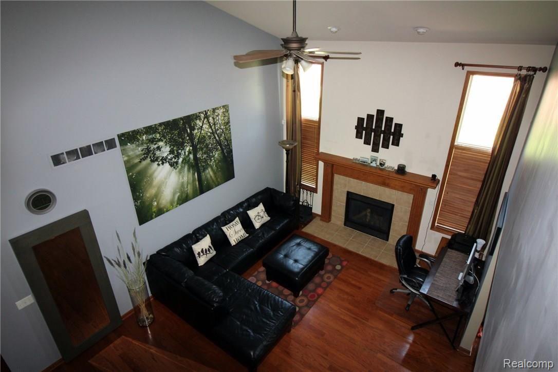 21265 Raintree Drive Macomb, MI 48044 - Photo 26 of 31 IMG_8270.JPG