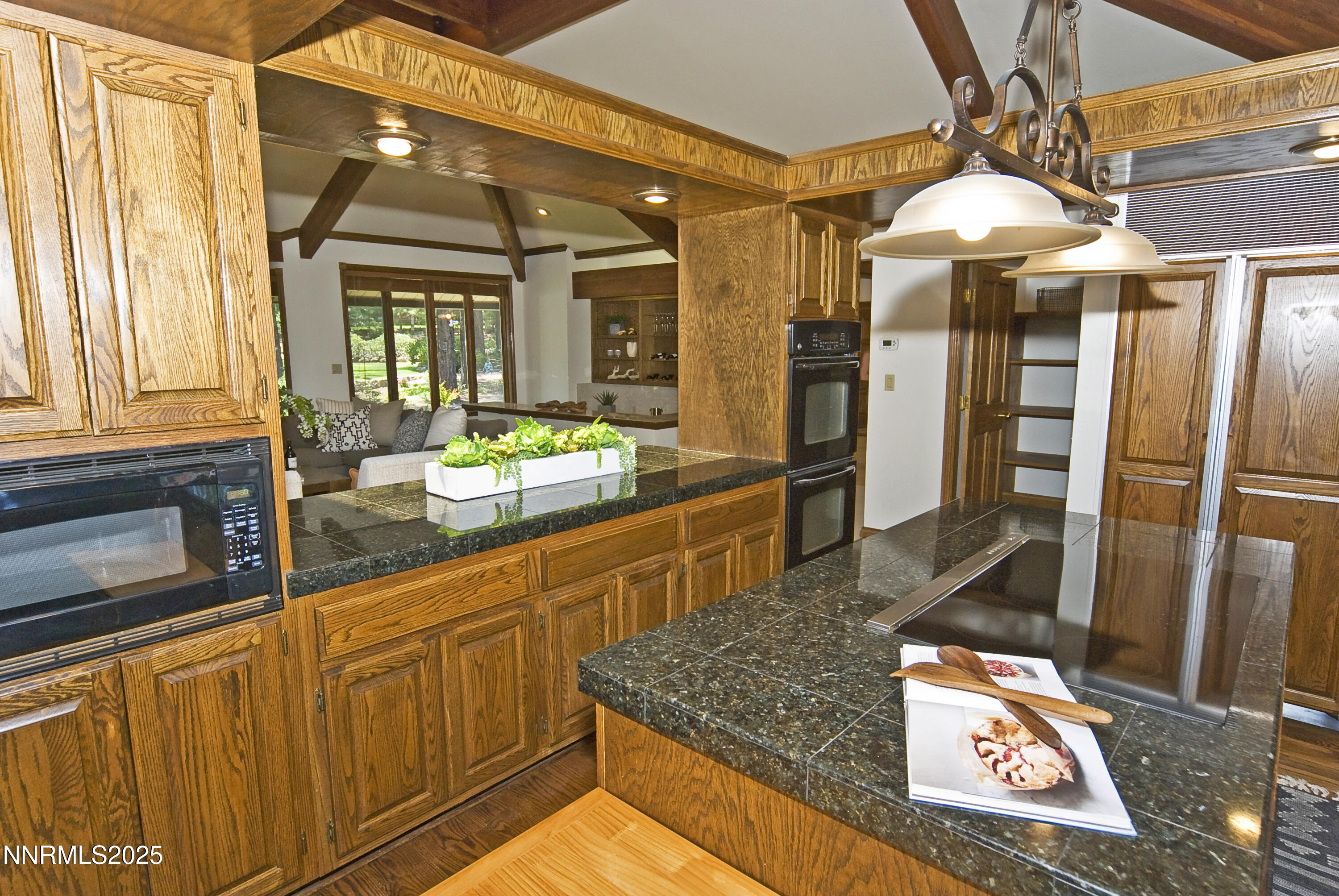 205 Scotch Pine Road Reno, NV 89511 - Photo 16 of 43 ScotchPine_16