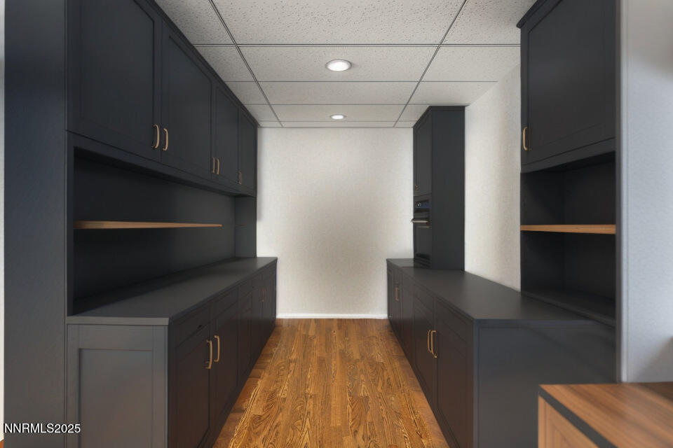 205 Scotch Pine Road Reno, NV 89511 - Photo 33 of 43 Guest unit room with storage