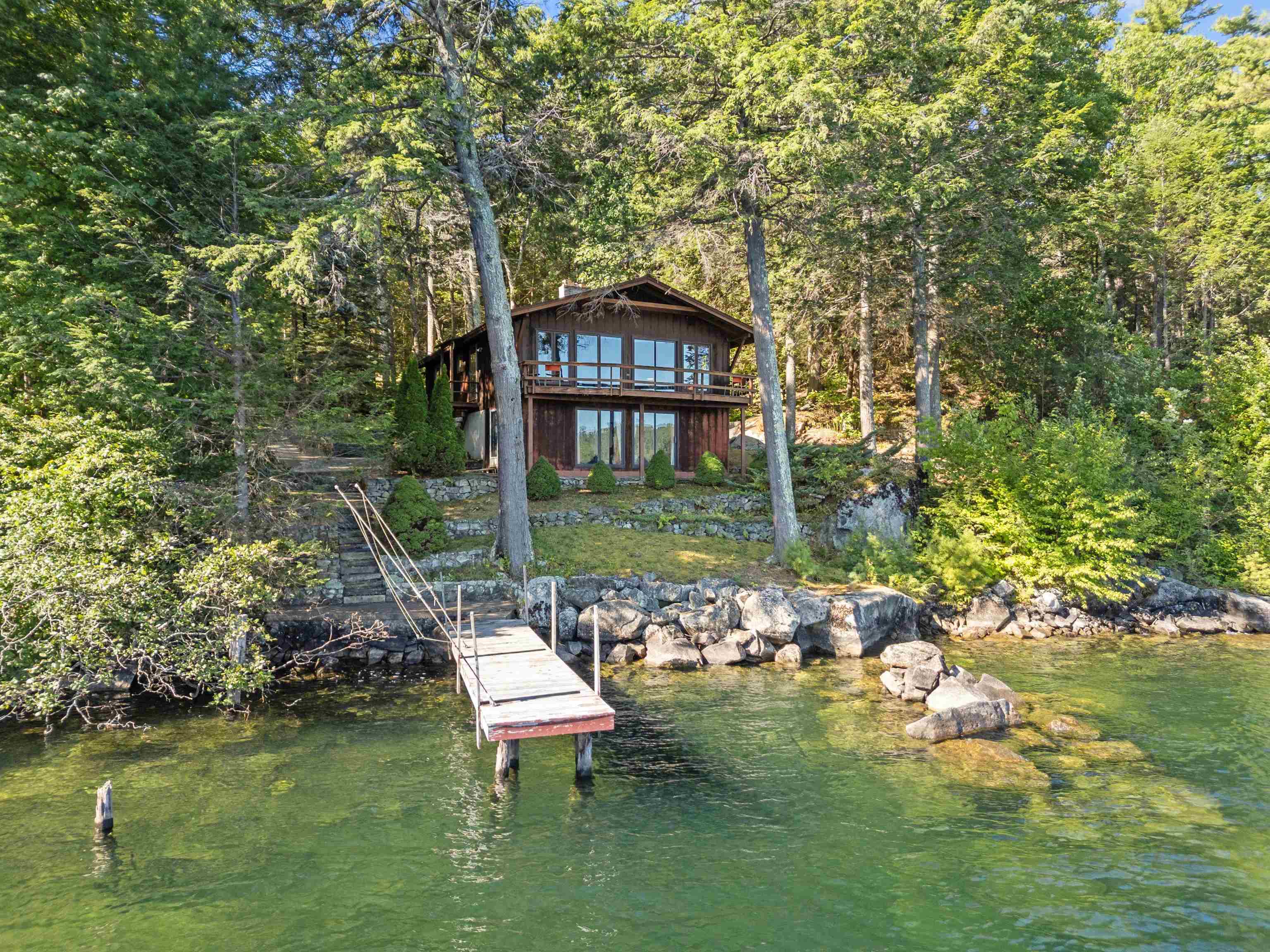 150 Minge Cove Road Alton, NH 03810 - Photo 1 of 60