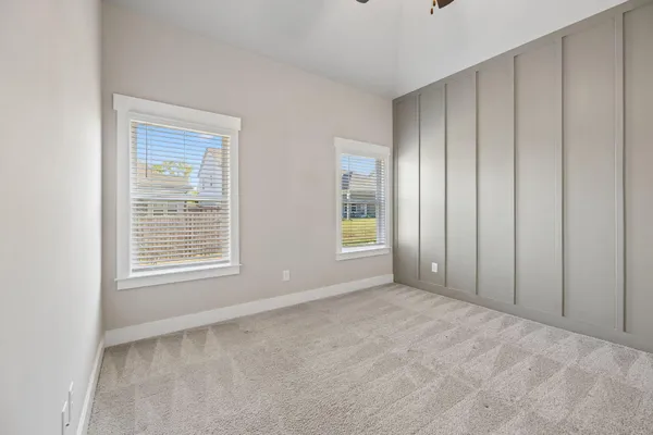 $2,350 | 2085 Firelight Way, Ooltewah, TN 37363