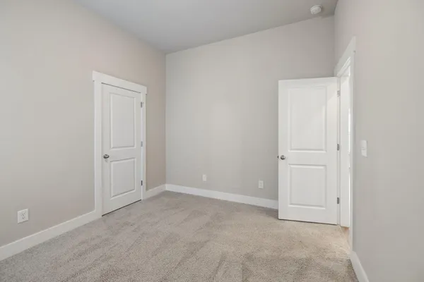 $2,350 | 2085 Firelight Way, Ooltewah, TN 37363