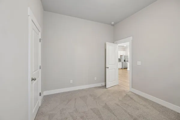 $2,350 | 2085 Firelight Way, Ooltewah, TN 37363