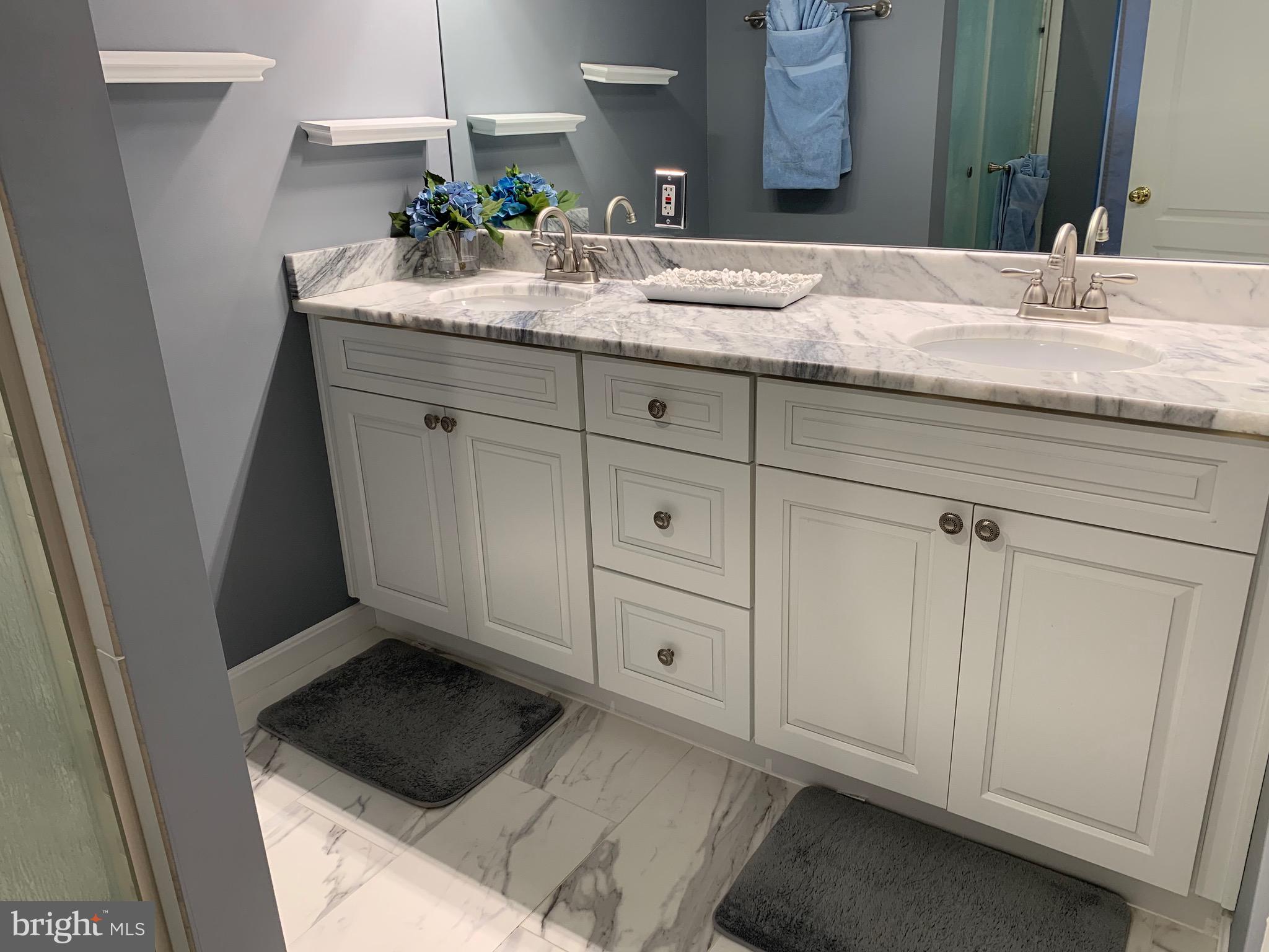 12016 Edgemere Circle Reston, VA 20190 - Photo 12 of 17 Gallery Image 12