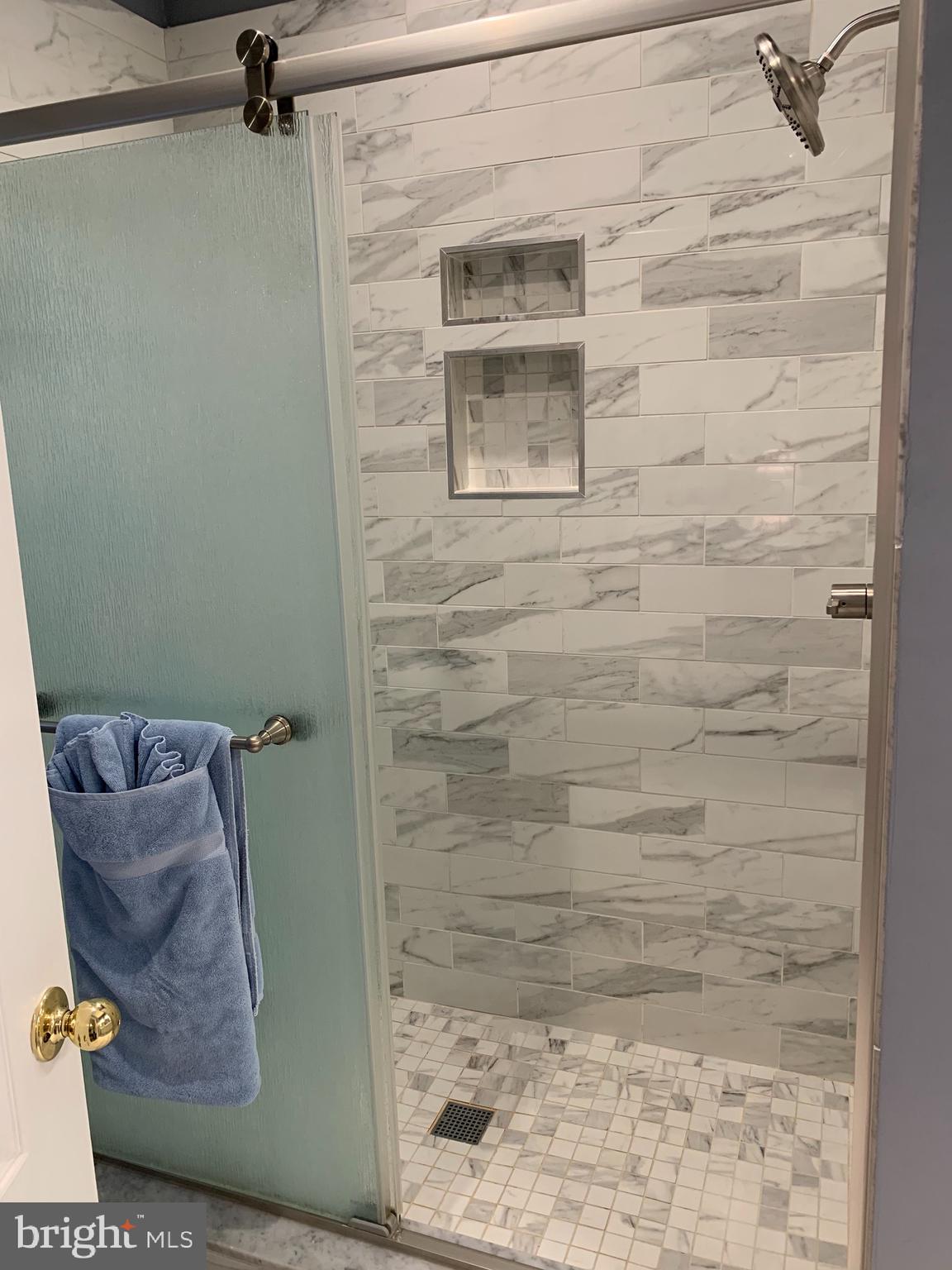 12016 Edgemere Circle Reston, VA 20190 - Photo 13 of 17 Gallery Image 13