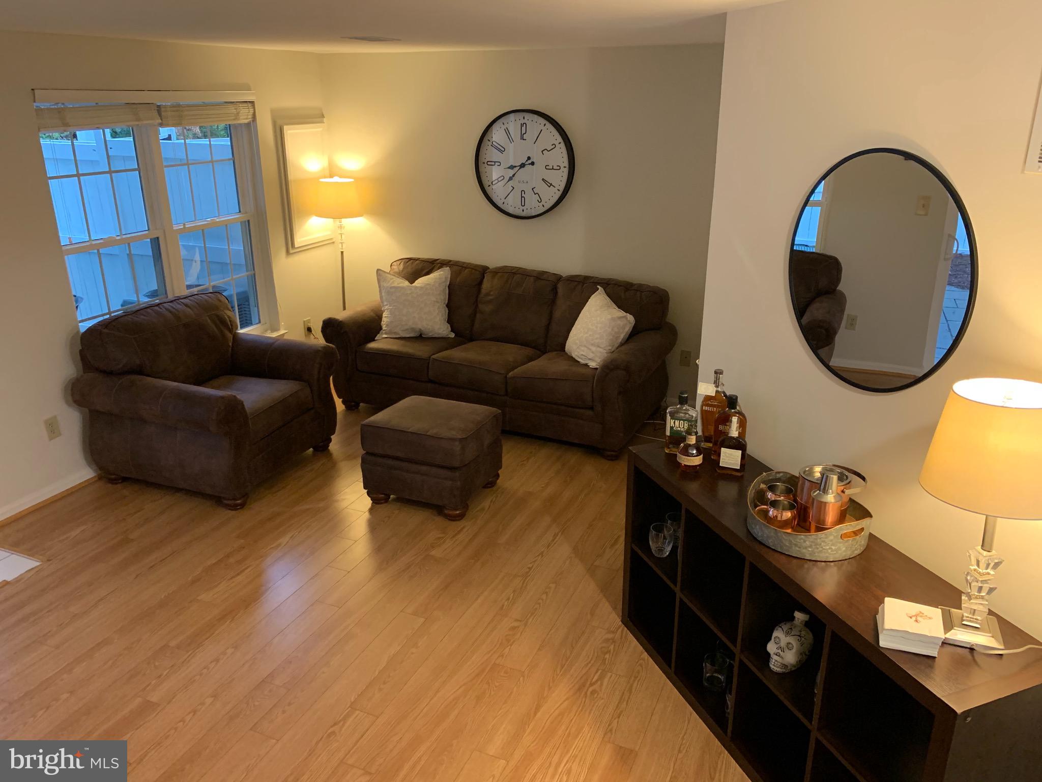 12016 Edgemere Circle Reston, VA 20190 - Photo 14 of 17 Gallery Image 14